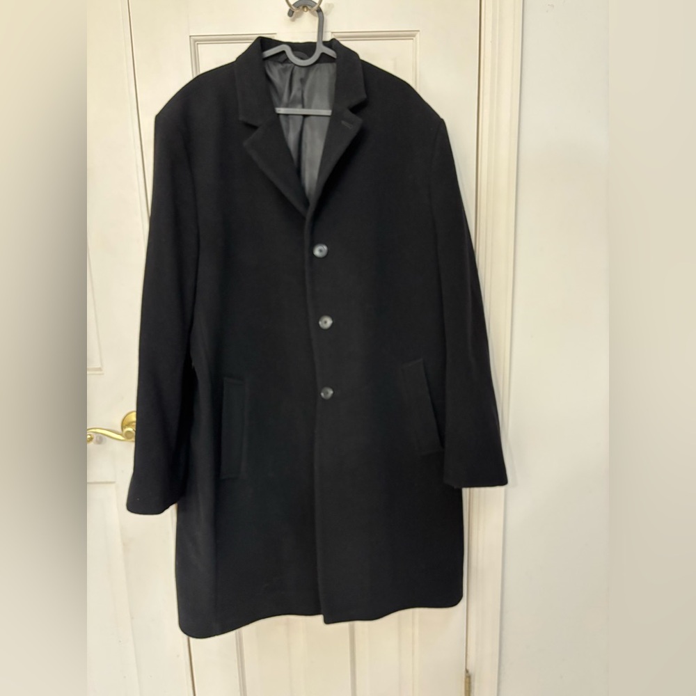 Hathaway Platinum Men's Black Overcoat